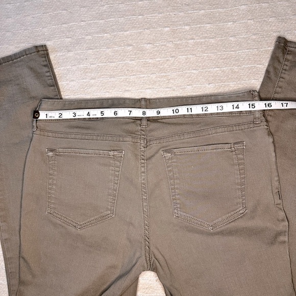 EDDIE BAUER Curvy  Jeans size 4 light tan - Picture 5 of 9